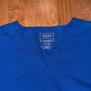 Cherokee Workwear Revolution WW620 Galaxy Blue XL Scrub Top